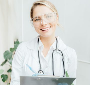 ۴_Home_Doctors_Online_Consultation-Hero.jpg 4_Home_Doctors_Online_Consultation-Hero.jpg